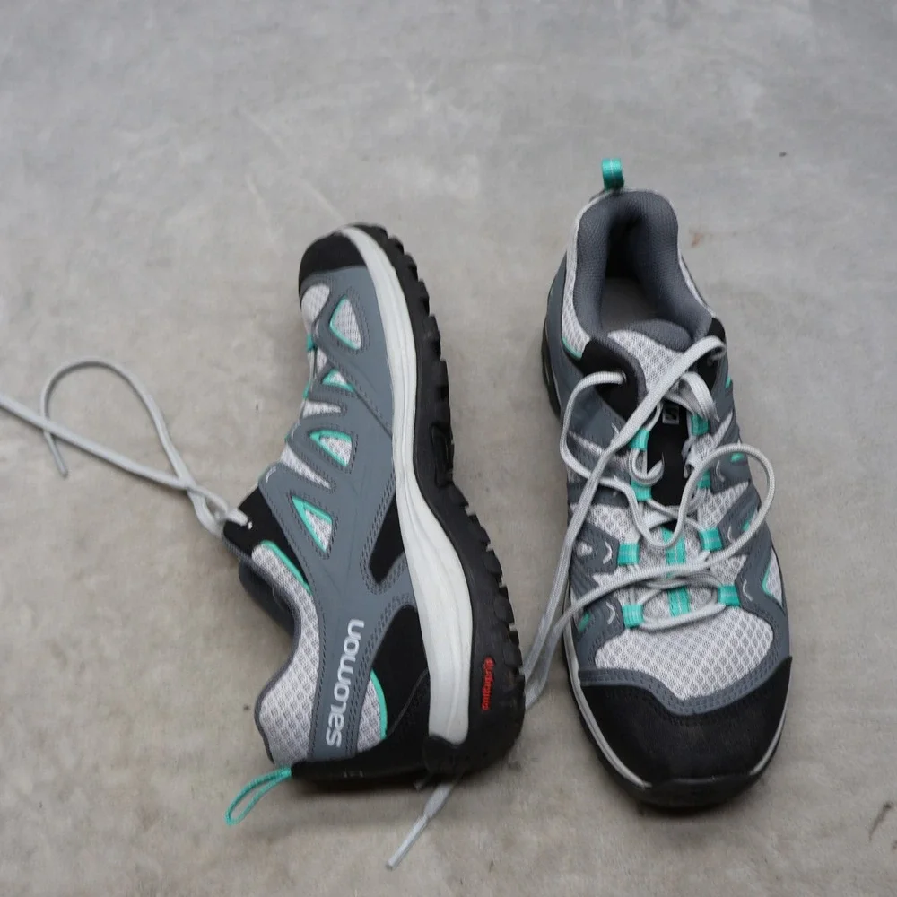 Salomon Women 8.5 Athletic Shoes Grey Contagrip X Ultra Trail Hiking Lightweight